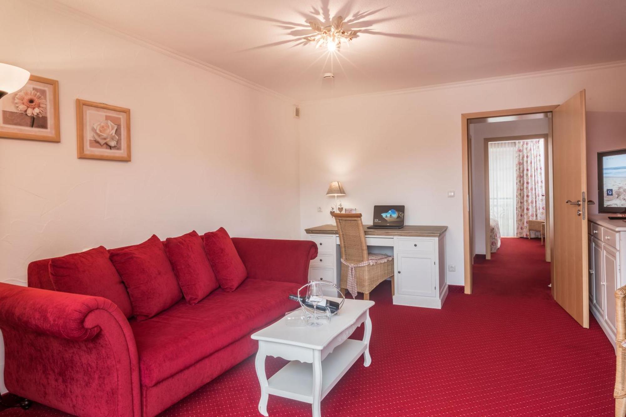 Hotel Mutz Garni Inning am Ammersee Esterno foto