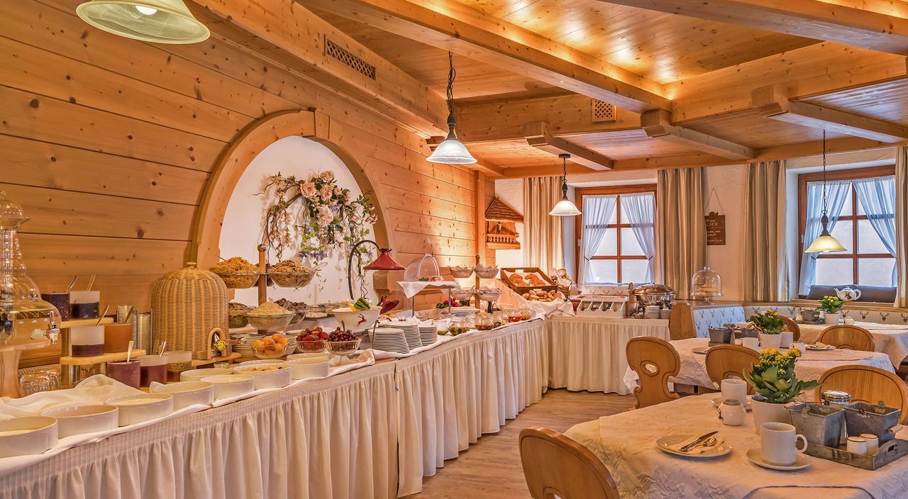 Hotel Mutz Garni Inning am Ammersee Esterno foto