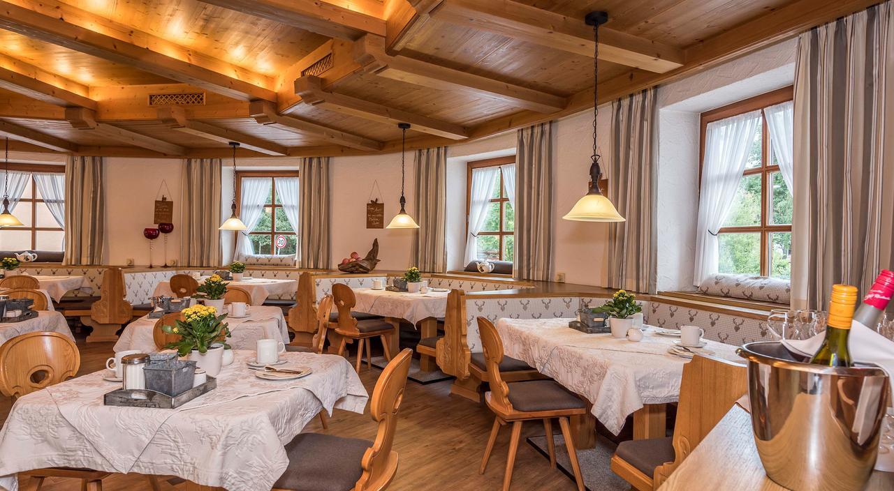 Hotel Mutz Garni Inning am Ammersee Esterno foto